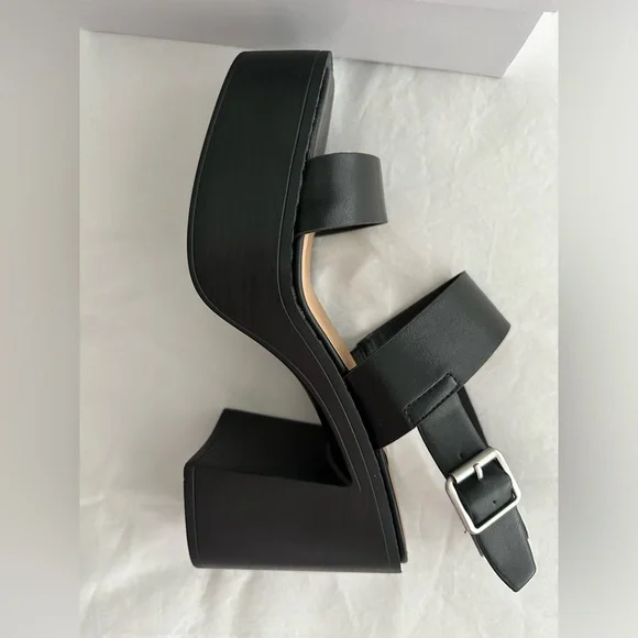 NEW Bamboo Sandals, 2 straps buckle, 1.5 inch platform and 4 inch heel, b… - Picture 8 of 9